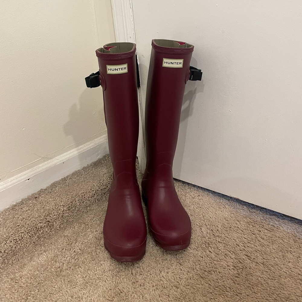 Hunter Tall Rain Boots Extended Calf Purple
